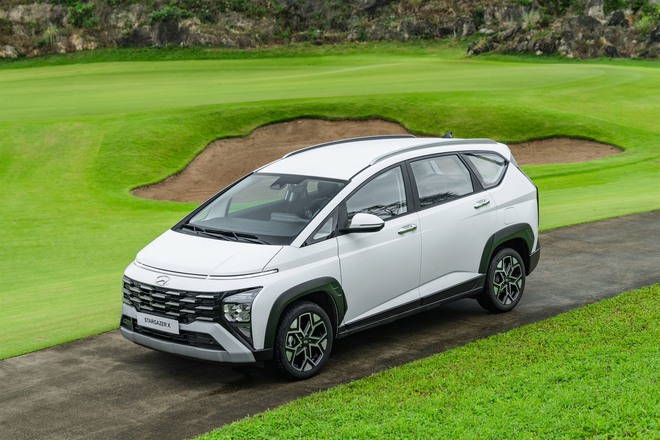Giá xe Hyundai Stargazer lăn bánh tháng 2/2025: Giảm không phanh đấu Mitsubishi Xpander - Ảnh 4.