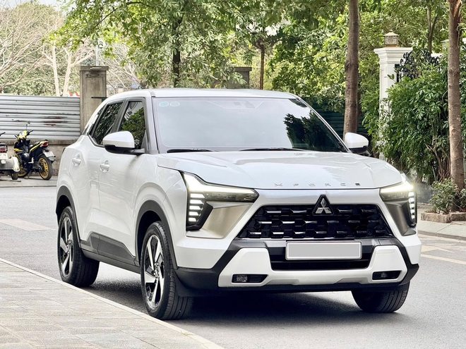 Lần đầu Mitsubishi Xforce xả kho dù bán chạy, tiếp tục là xe rẻ nhất phân khúc - Ảnh 4.