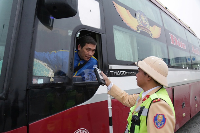 Sau 2 tháng thực hiện Nghị định 168, CSGT nói gì?- Ảnh 2.