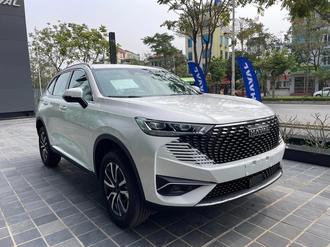 Xe Trung Quốc Haval H6 xả kho: Khó đấu Mazda CX-5, giảm giá rẻ như xe hạng B, người dùng nói lý do ế- Ảnh 2.