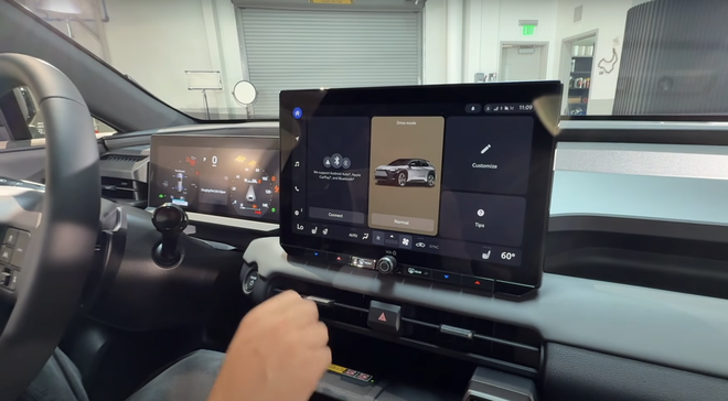 Toyota RAV4 2026 ngoài đời thực với sự thay đổi hoàn toàn - Ảnh 7.