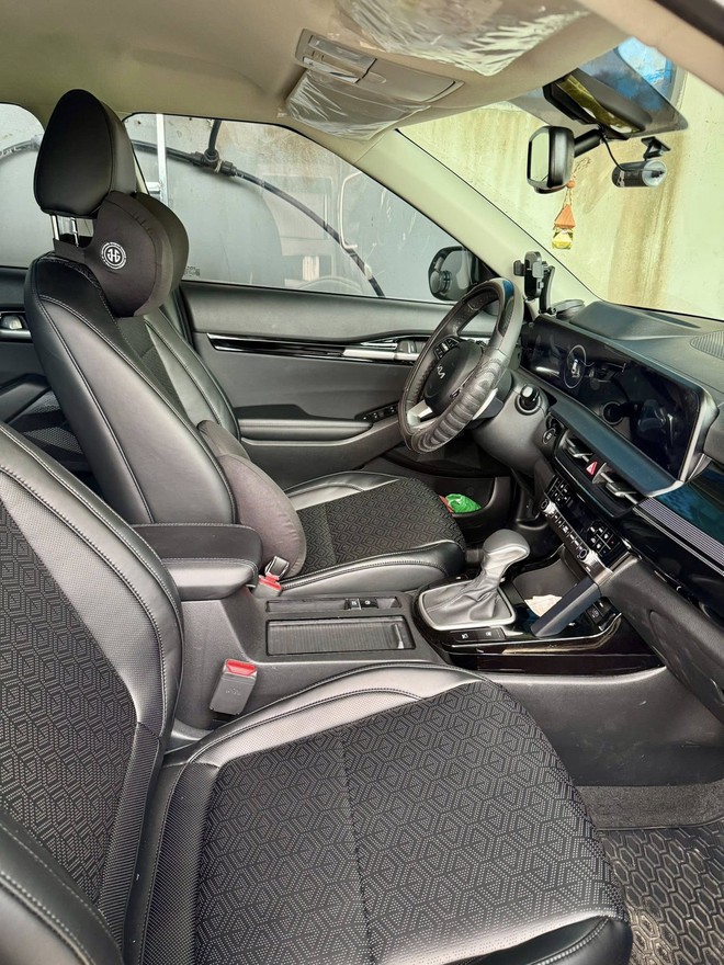 Lăn bánh 293 km, KIA Seltos bán lại giá khó tin - Ảnh 4.