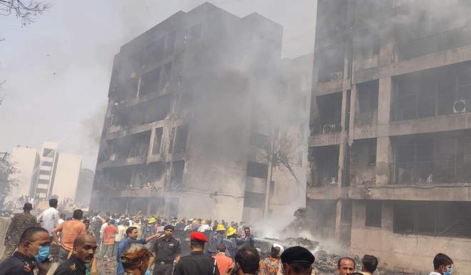 Tai nạn máy bay thảm khốc 241 người thiệt mạng ở Ấn Độ, chỉ 1 người sống sót - Ảnh 2.