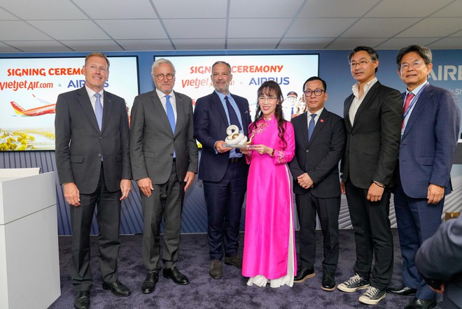 Vietjet đặt hàng mới 100 máy bay A320/A321neo - Ảnh 4.