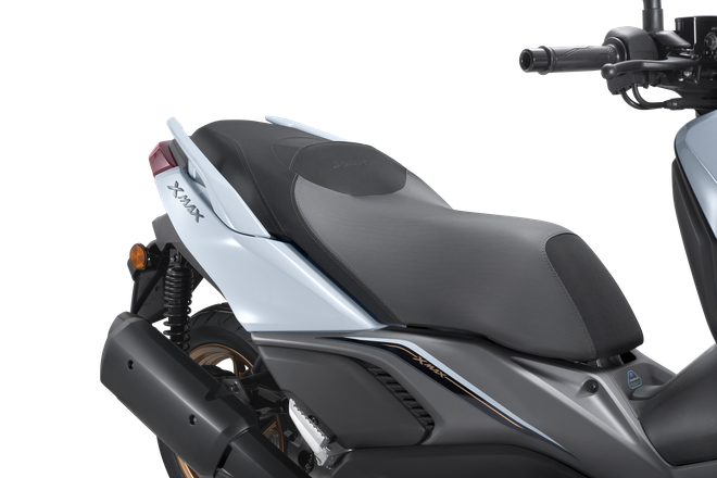 Cận cảnh Yamaha XMax 300 2025, thiết kế hiện đại - Ảnh 3.