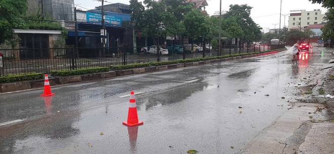 Thái Nguyên QL3 nhiều đoạn bị ngập, sạt lở do mưa lớn  - Ảnh 4.