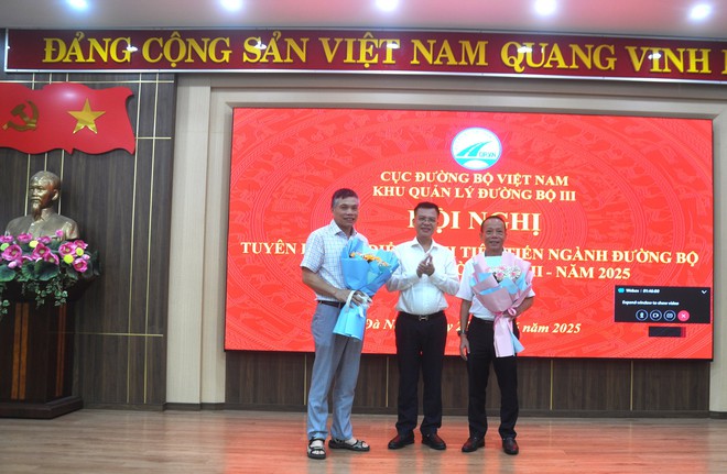 Vinh danh điển hình tiên tiến, cán bộ công đoàn tiêu biểu ngành Đường bộ - Ảnh 3.