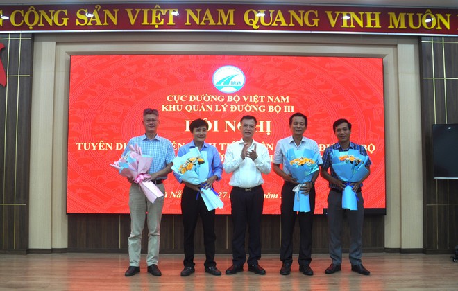 Vinh danh điển hình tiên tiến, cán bộ công đoàn tiêu biểu ngành Đường bộ - Ảnh 6.