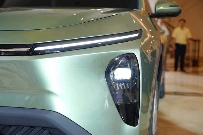 “Sờ” VinFast Limo Green thực tế, phân khúc MPV 7 chỗ càng “nóng” - Ảnh 2.