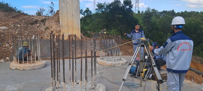 Có sẵn mặt bằng, nhà thầu tổng lực thi công cao tốc La Sơn - Hoà Liên - Ảnh 9.