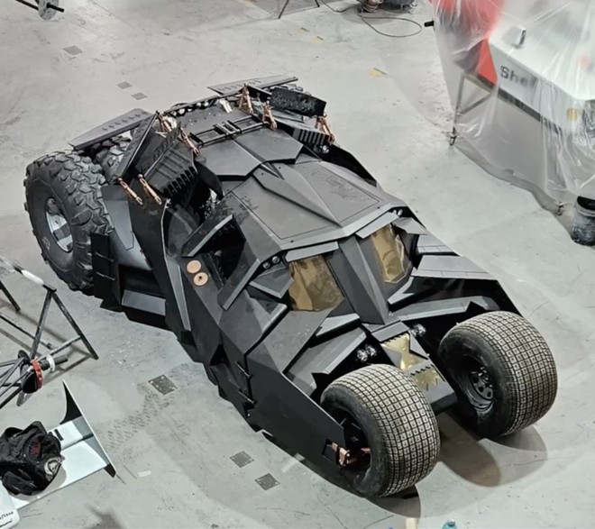 Siêu sao Neymar sắm siêu xe cực dị không thể lăn bánh ngoài đường, giá 40 tỷ đồng - Ảnh 2.