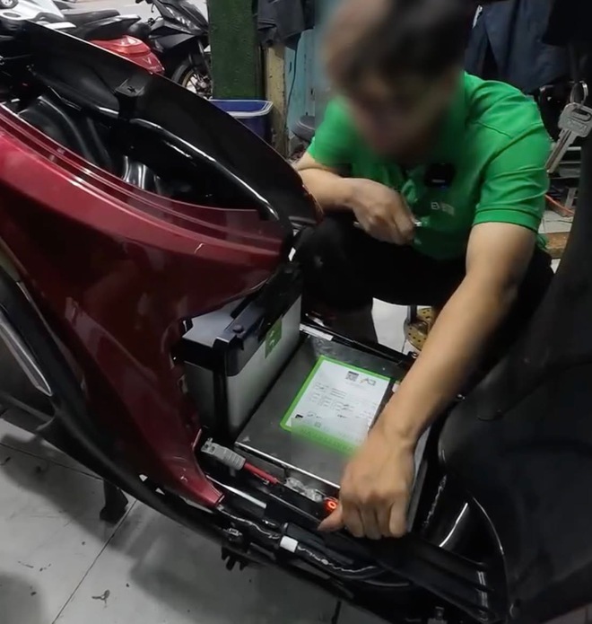 Rủi ro cháy xe điện luôn rình rập vì sai lầm này của người dùng - Ảnh 3.