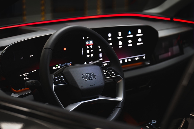 Cận cảnh Audi Q6 e-tron và A5 vừa ra mắt Việt Nam, giá từ 2,199 tỷ đồng - Ảnh 12.