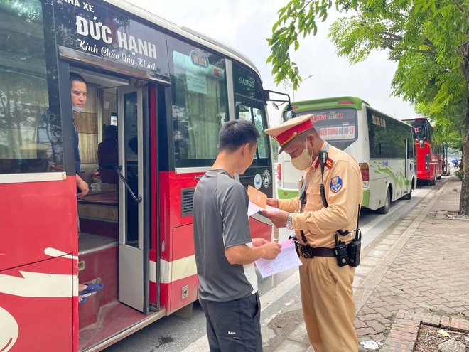 Cục CSGT đối thoại đối thoại với doanh nghiệp vận tải nhằm kéo giảm TNGT - Ảnh 5.