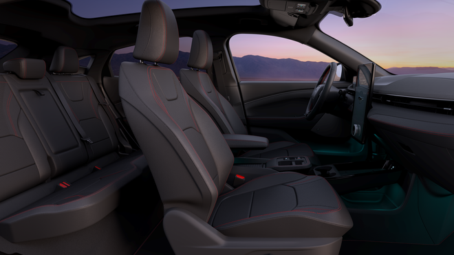 Xe điện Ford Mustang Mach-E vừa ra mắt Việt Nam, sạc thế nào?- Ảnh 5.