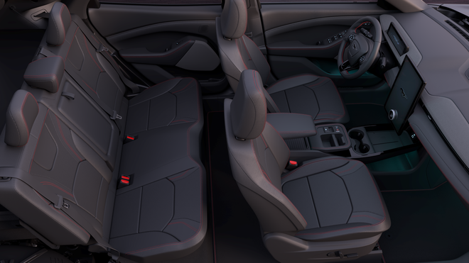 Xe điện Ford Mustang Mach-E vừa ra mắt Việt Nam, sạc thế nào?- Ảnh 6.