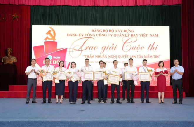 Hơn 3.000 cán bộ, đảng viên, người lao động VATM dự thi 