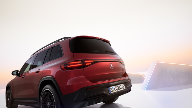 Xe điện Mercedes-Benz EQB 250+ chốt giá hơn 2,3 tỷ tại Việt Nam - Ảnh 3.