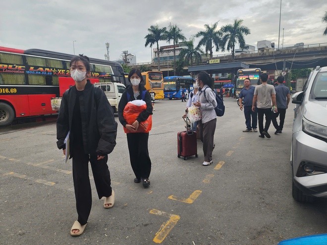 Hà Nội: Bố trí xe tăng cường, kết nối xe buýt, xe trung chuyển giải toả hành khách dịp đại lễ A80- Ảnh 5.