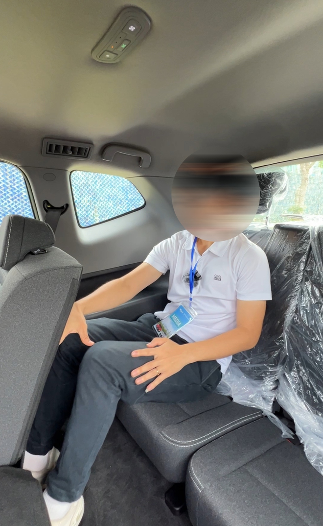 Trải nghiệm thực tế VinFast Limo Green, xe 7 chỗ dịch vụ mới tại Việt Nam - Ảnh 2.