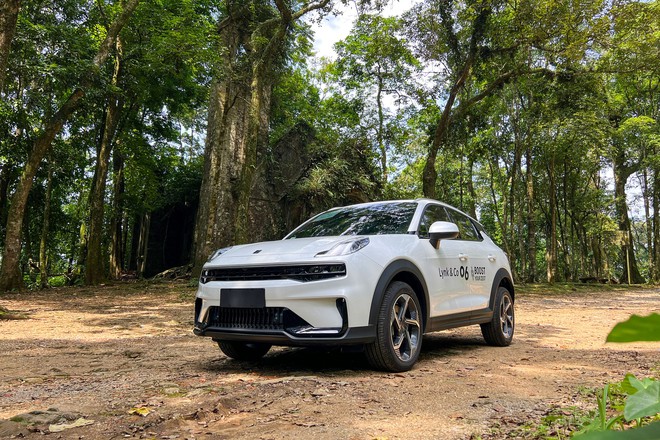 Đánh giá Lynk & Co 06 Core Plus: Đổi ADAS bằng giá rẻ, vận hành khác biệt - Ảnh 2.