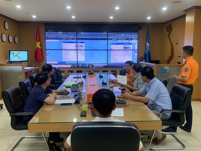 Cháy trên tàu UT Unity khi đang chở gần 4.000 tấn dầu, đã cứu được 20 thuyền viên - Ảnh 4.