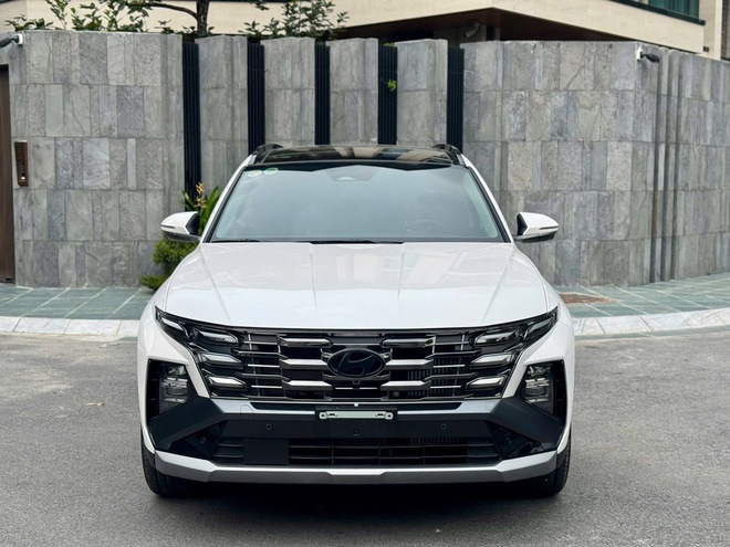 Hyundai Tucson chạy 460 km đã rao bán giá rẻ bất ngờ - Ảnh 2.