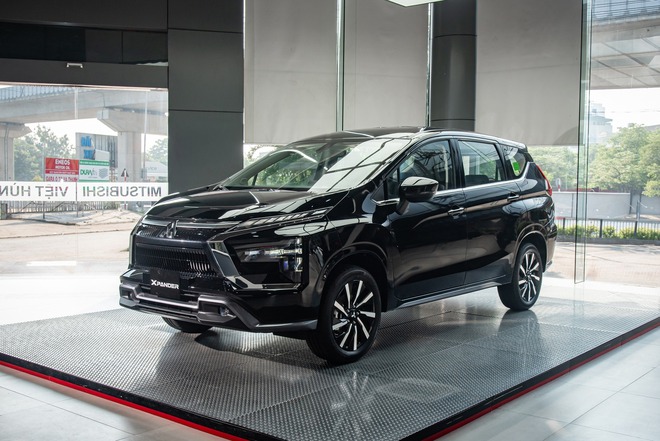 Mitsubishi Xpander và Xpander Cross 2025 chốt giá từ 659 triệu tại Việt Nam - Ảnh 1.