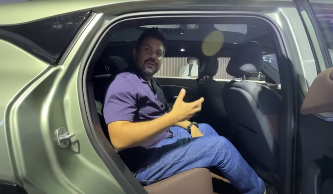 Người Ấn Độ đánh giá VinFast VF6, VF7 vừa ra mắt, giá từ 478 triệu đồng - Ảnh 7.