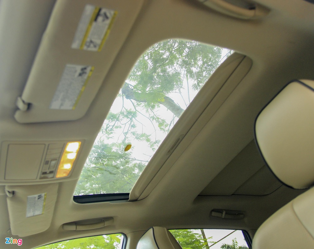 Toyota Venza 10 nam tuoi gia gan 800 trieu dong hinh anh 11 