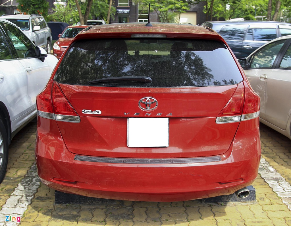 Toyota Venza 10 nam tuoi gia gan 800 trieu dong hinh anh 3 