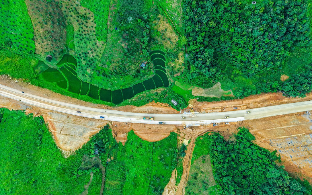 Ngắm toàn cảnh cao tốc Đồng Đăng – Trà Lĩnh trước ngày thông tuyến