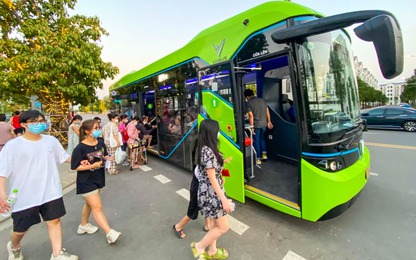 ADB thu xếp 135 triệu USD vốn tín dụng cho VinFast