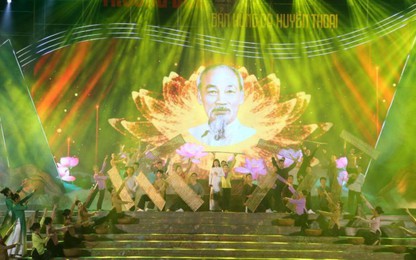 Xúc động và tự hào với "Truông Bồn - Bản hùng ca huyền thoại"