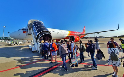 Chào đón khách hàng thứ 150 triệu, Vietjet tặng voucher trị giá tới 500.000 đồng cho khách hàng