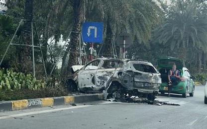Hà Nội: Điều tra vụ ôtô bất ngờ bốc cháy trên đường Võ Nguyên Giáp