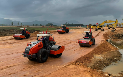 Một nhà thầu cam kết hoàn thành đúng tiến độ 4 dự án cao tốc Bắc - Nam