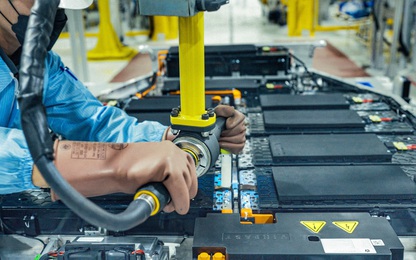 VinES hợp tác Cavico Lao Mining tăng nguồn cung nhiên liệu sản xuất pin xe điện