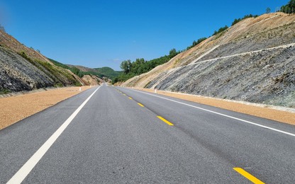 Tuyến cao tốc Cam Lộ - La Sơn chính thức thông xe