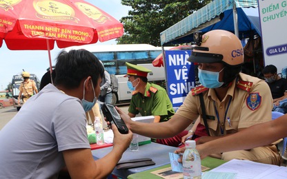 TP.HCM: Kiểm tra ma túy, nồng độ cồn ở bến xe Miền Đông