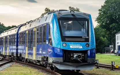 Khai trương chuyến tàu đầu tiên trên thế giới chạy 100% nhiên liệu hydro