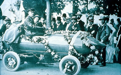 Xe điện và chặng đường lịch sử ít ai ngờ tới