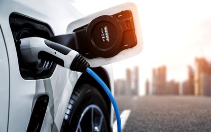 Pin xe điện có thể sạc đầy trong 3 phút, nhanh hơn thời gian đổ xăng?