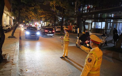 Hà Nội: CSGT xử lý "ma men" đảm bảo trật tự ATGT dịp Tết
