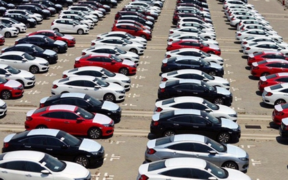 Người Việt chi hơn 161 triệu USD nhập ô tô trong nửa tháng đầu năm