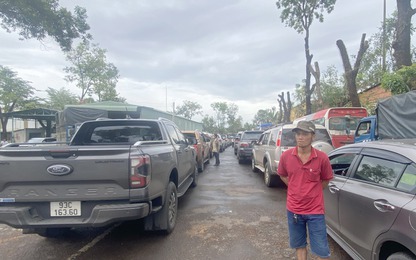 Bình Phước: Trung tâm đăng kiểm làm thêm giờ để đáp ứng lượng xe tăng đột biến