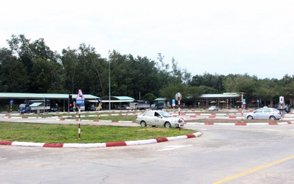 Khó khăn tài chính, nhiều cơ sở đào tạo lái xe tại Bình Phước chưa lắp cabin điện tử