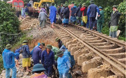 Thông tuyến đường sắt qua Hà Tĩnh