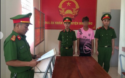 Khởi tố nam thanh niên lái môtô tông bị thương cán bộ CSGT ở Quảng Trị