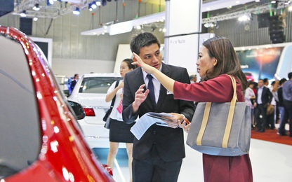 Ô tô mới dồn dập ra mắt: Cơn gió lành giữa vùng áp thấp sức mua